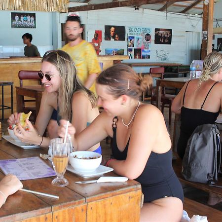 The Big Easy Koh Rong Samloem Hostel เกาะรงสำลน ภายนอก รูปภาพ
